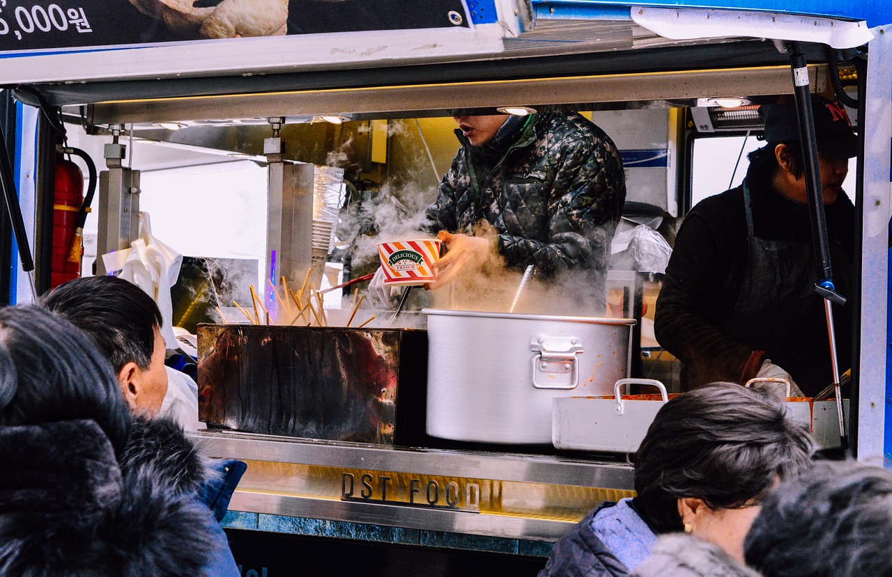 Food Truck Gawrolin: Smakowita Przygoda na Kółkach